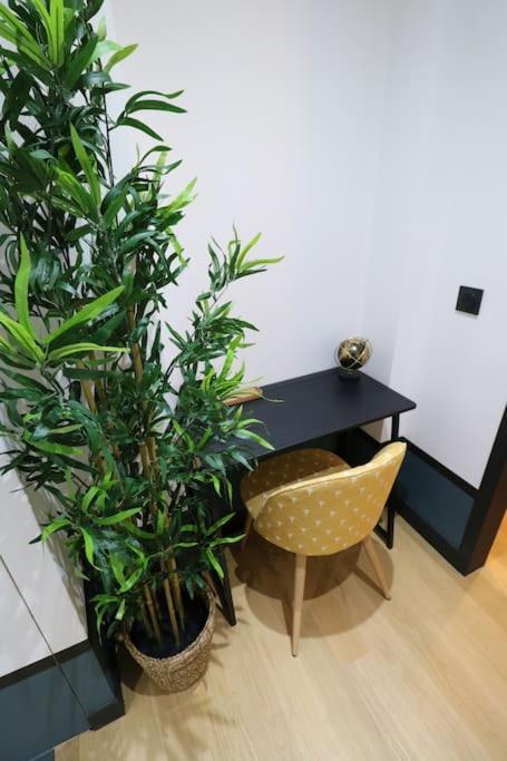Cocon Neuf - Coeur Du 11E Apartment Paris Exterior photo